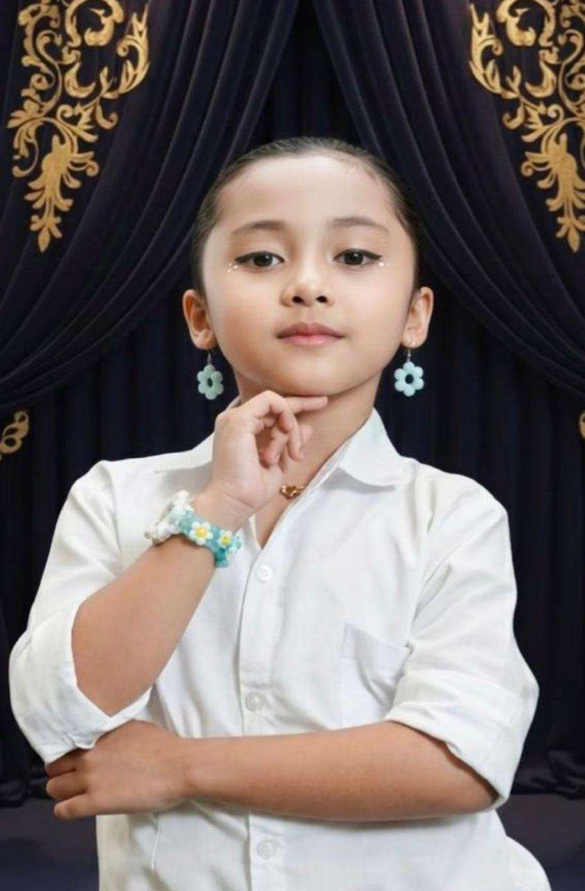 NOUREEN